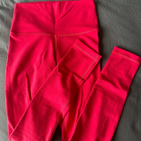 TnAction TnaLIFE™ Cheeky Hi-Rise Legging + Sports Bra - Picture 4 of 4